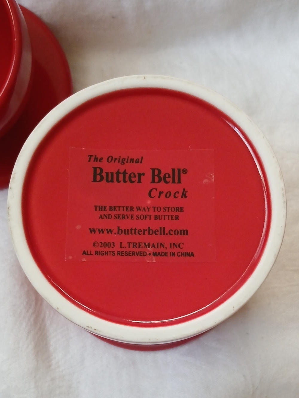 Red Butter Bell - The Original Butter Bell Crock by L. Tremain, Inc. 2003 - Picture 4 of 5